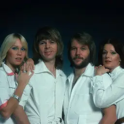 ABBA - Dancing Queen – Hyvinkääsali, Hyvinkää
